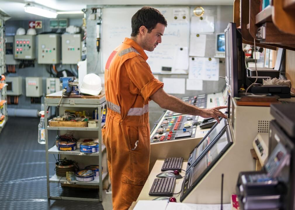Highest-paying jobs that require a bachelor's degree